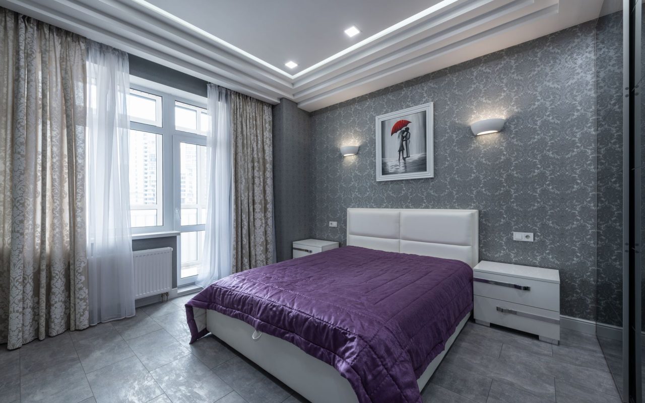 Chambre vide avant la pose du papier peint